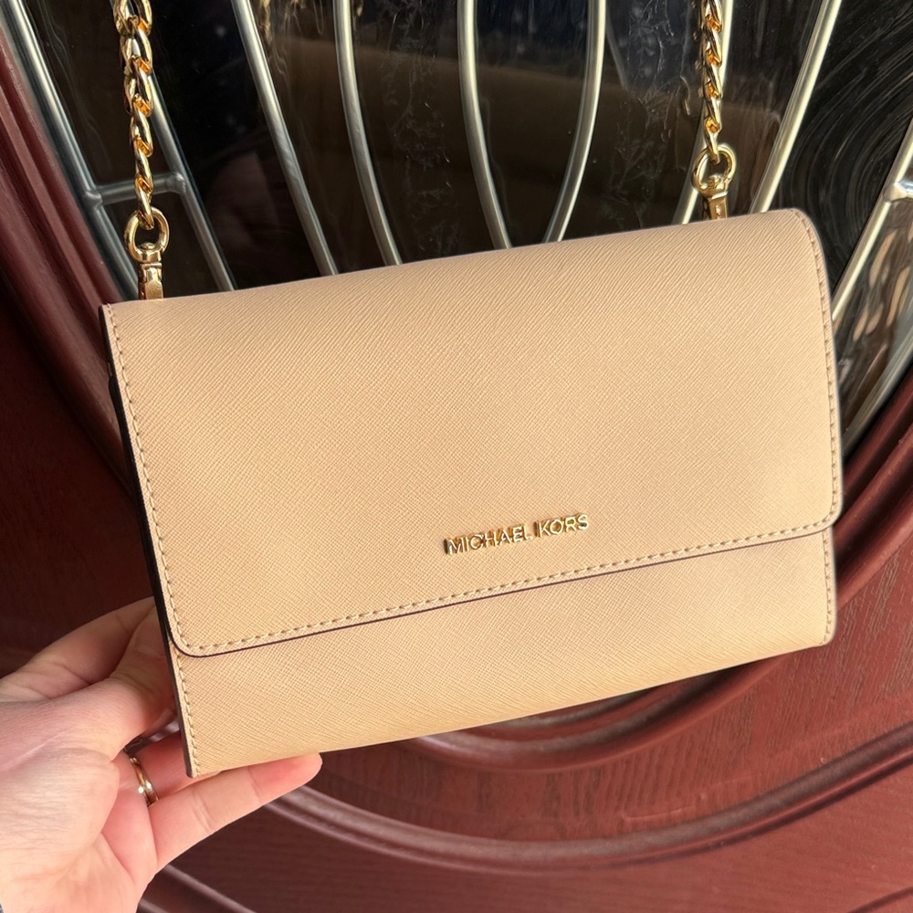 Michael Kors Cream Crossbody / Wristlet with Gold Chain